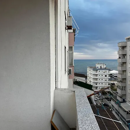 Apartament Art's